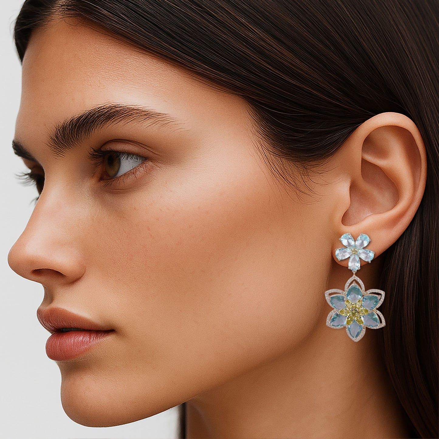 Astraya Earrings in Green