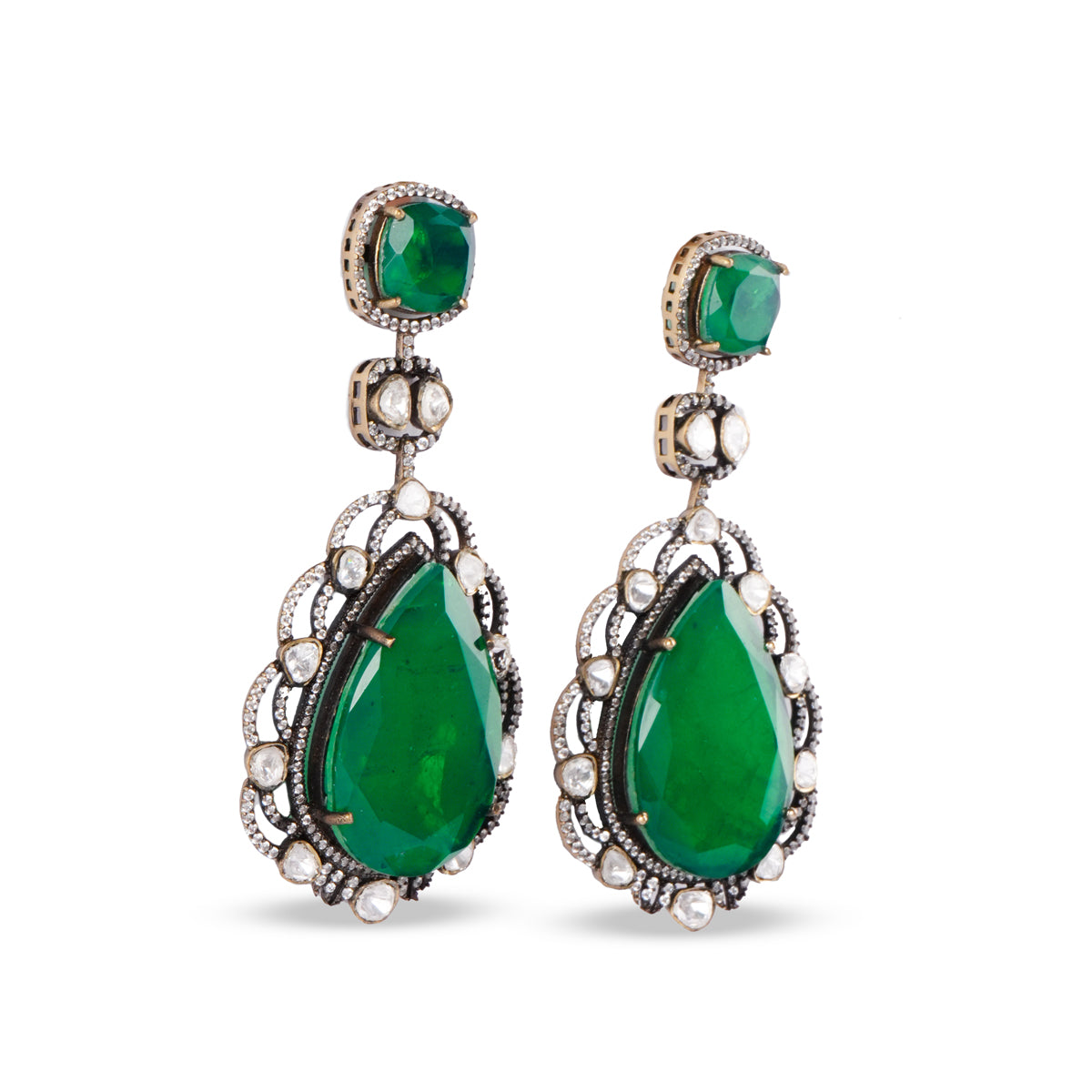 Dilra Emerald Earrings