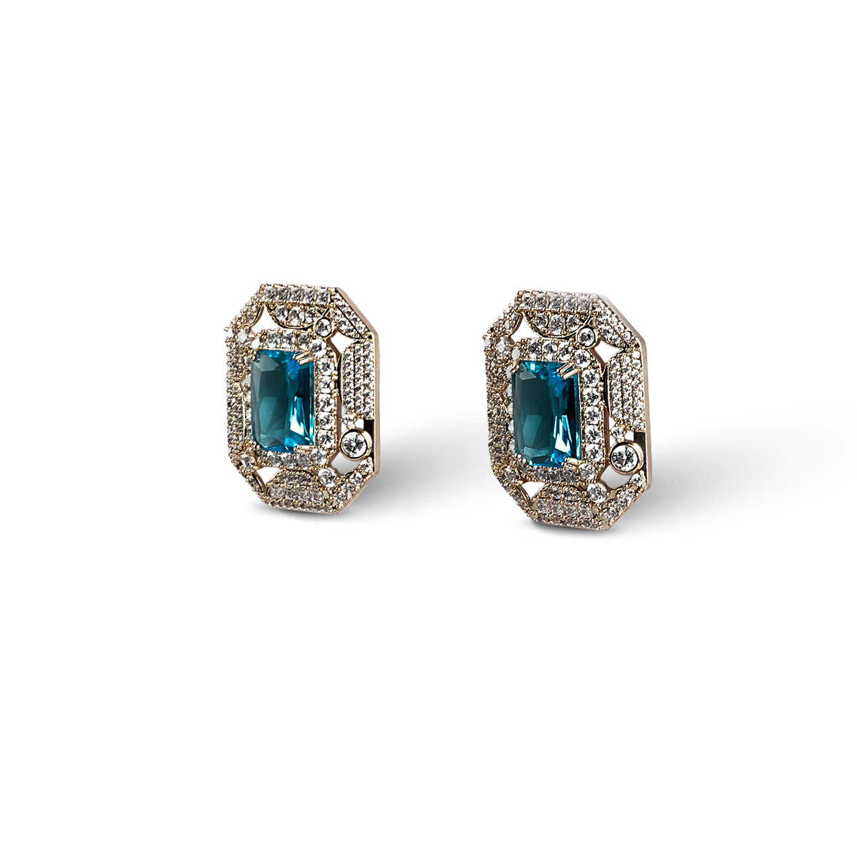 Nerida Studs