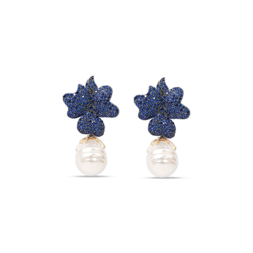 Mira Earrings in Baroque Pearl
