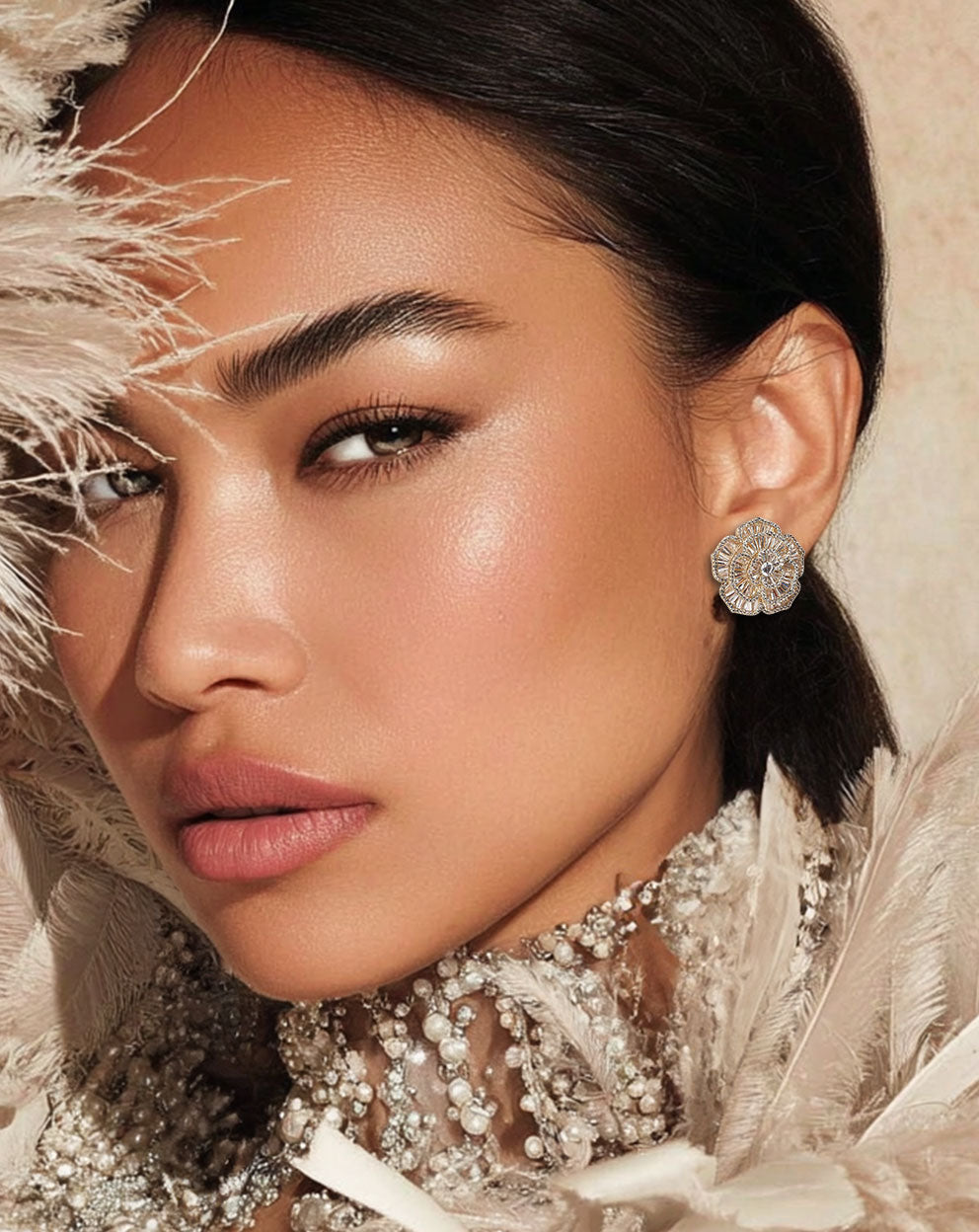 Majesty Earrings in Gold