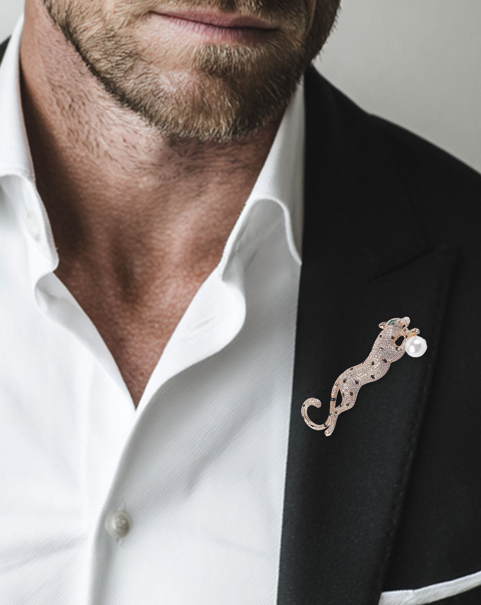 Léopard Royal Brooch 14K