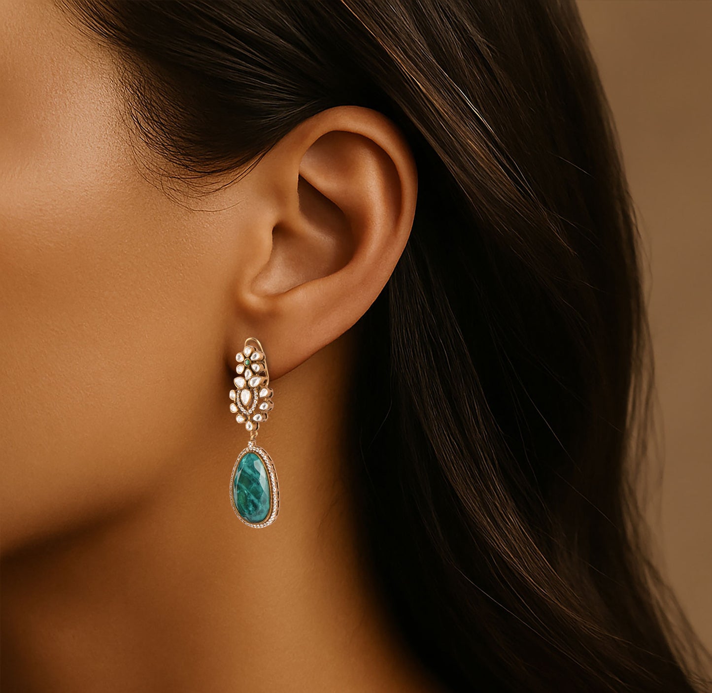 Amara Emerald Earrings