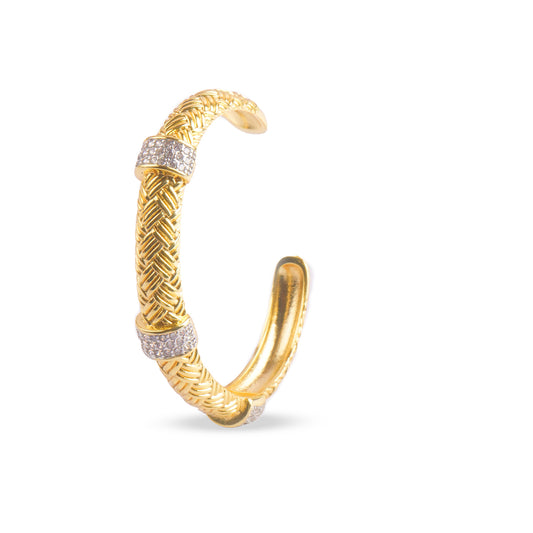 Woven-texture gold cuff bracelet with diamond pavé accents – handcrafted luxury jewellery by Atelier Maharanibagh.