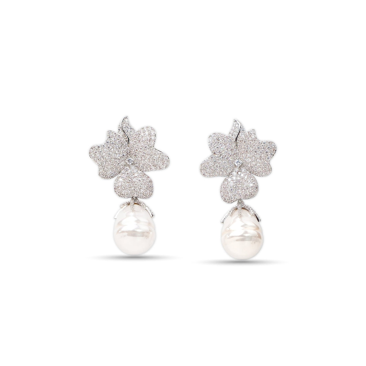 Demi Pearl Earrings - MBAGH