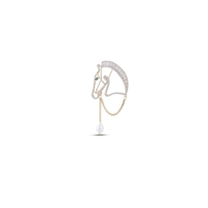 Équestre Pearl Drop Brooch