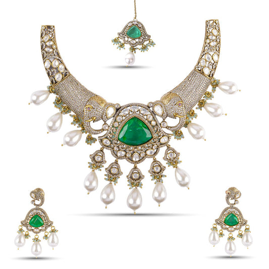 Gülnuş Necklace Set - Green (Sold as a set with Earrings) - MBAGH